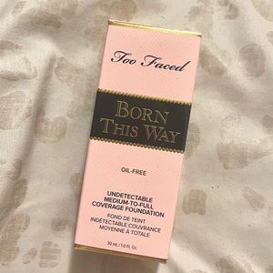 Too Faced Born This Way Foundation